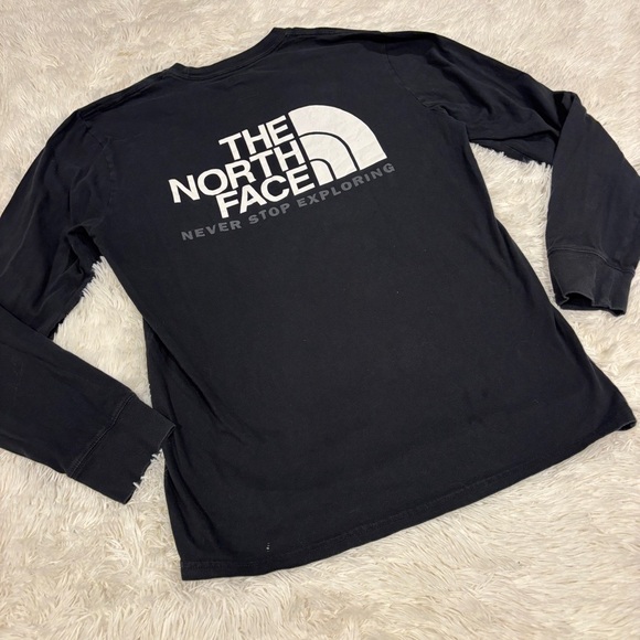 THE NORTH FACE | Men's Long Sleeve Throwback Tee TNF Black | Size Med EUC - Picture 8 of 12